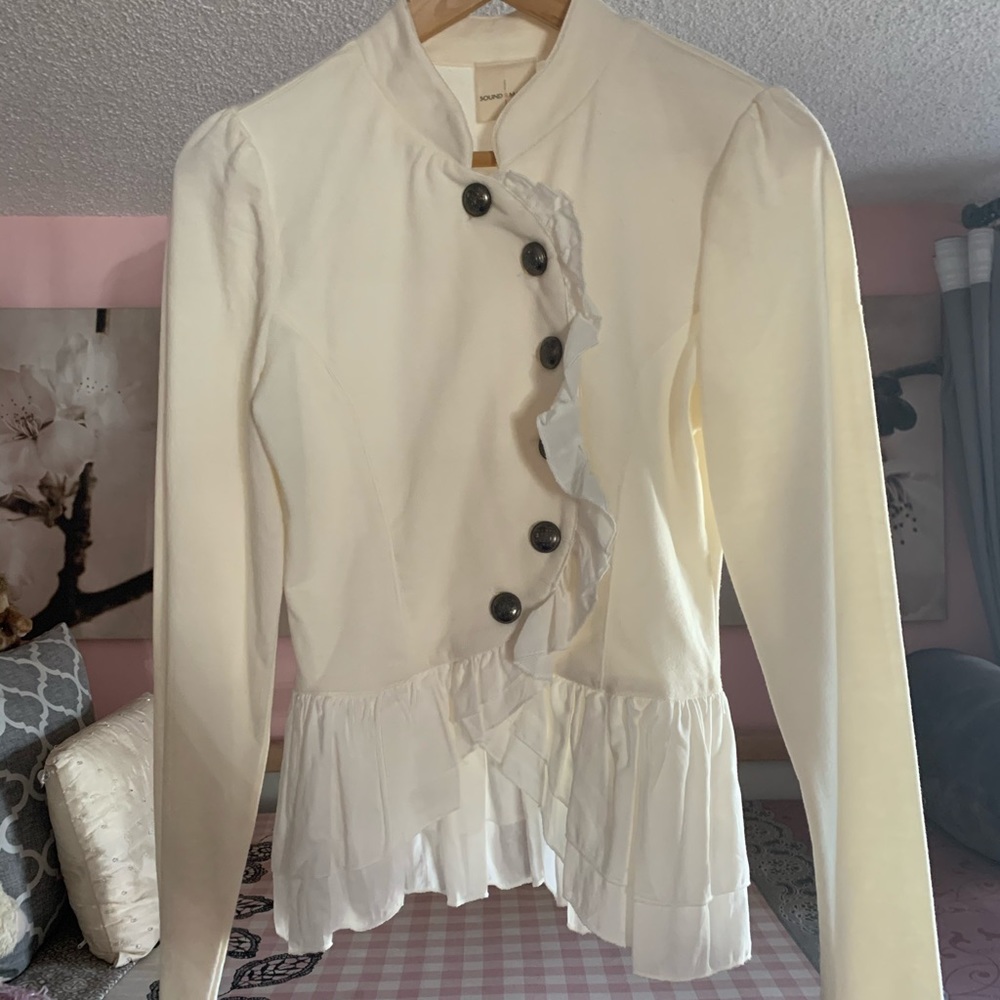 Sound & Matter White Coat